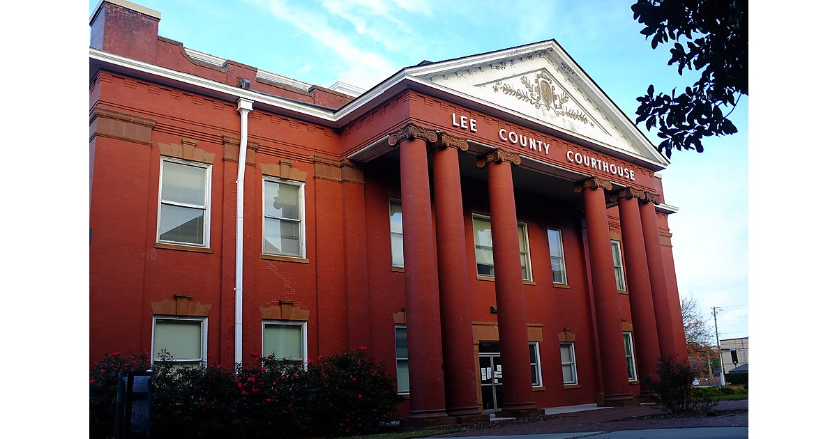 Lee County Courthouse in Sanford, North Carolina